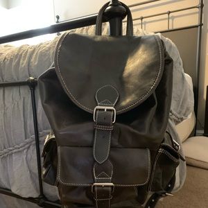 Amerileather vacationer jumbo backpack